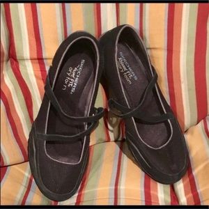 Sketcher Slip memory foam  on sneakers